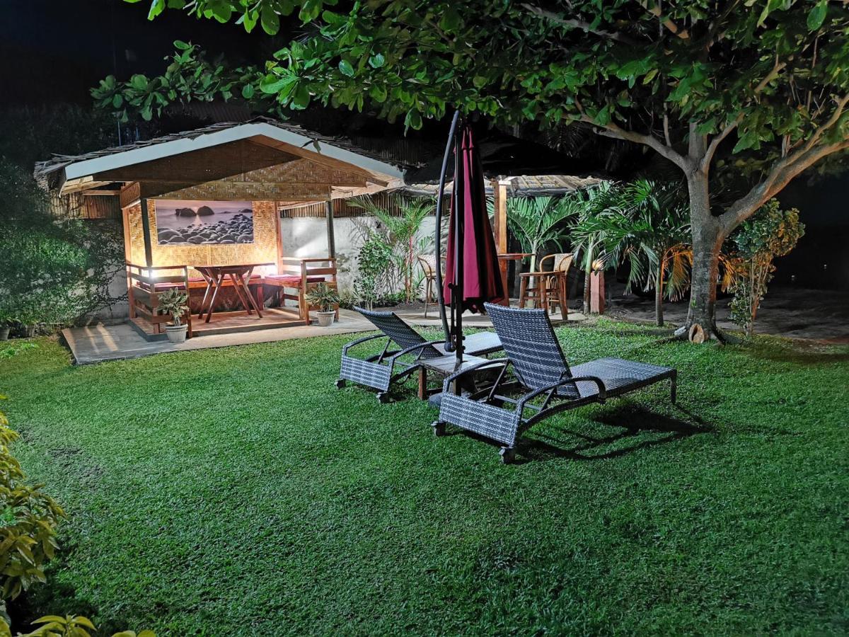 Marianita'S Cottages Мамбахао Экстерьер фото